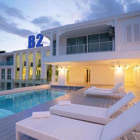 B2 Phuket Premier Hotel Patong Exterior photo