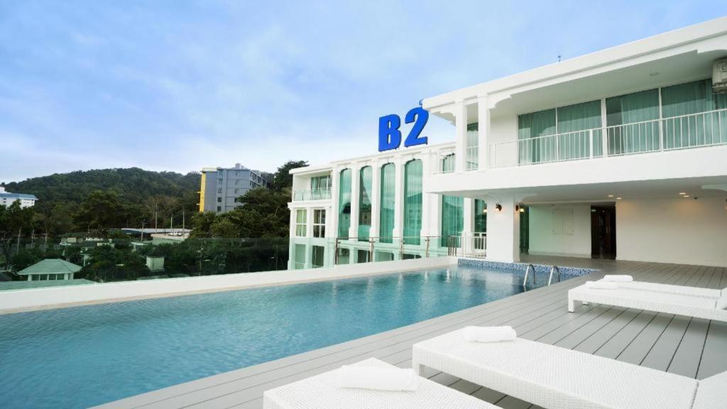 B2 Phuket Premier Hotel Patong Exterior photo